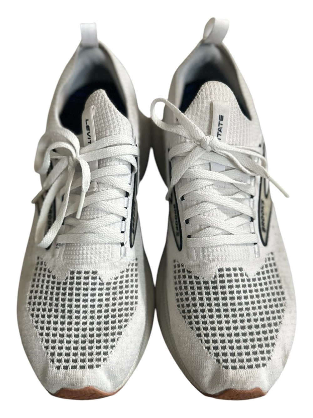 Brooks Levitate Running Shoes White Size 10